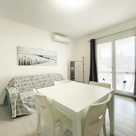 Apartment Pgs Immobiliare Srls - Residenza Katia - Moderno Trilocale Con Terrazza E Parcheggio -