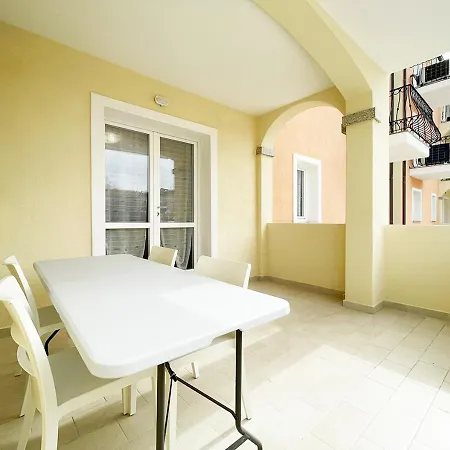 Pgs Immobiliare Srls - Residenza Katia - Moderno Trilocale Con Terrazza E Parcheggio - Apartment La Maddalena (Sassari)
